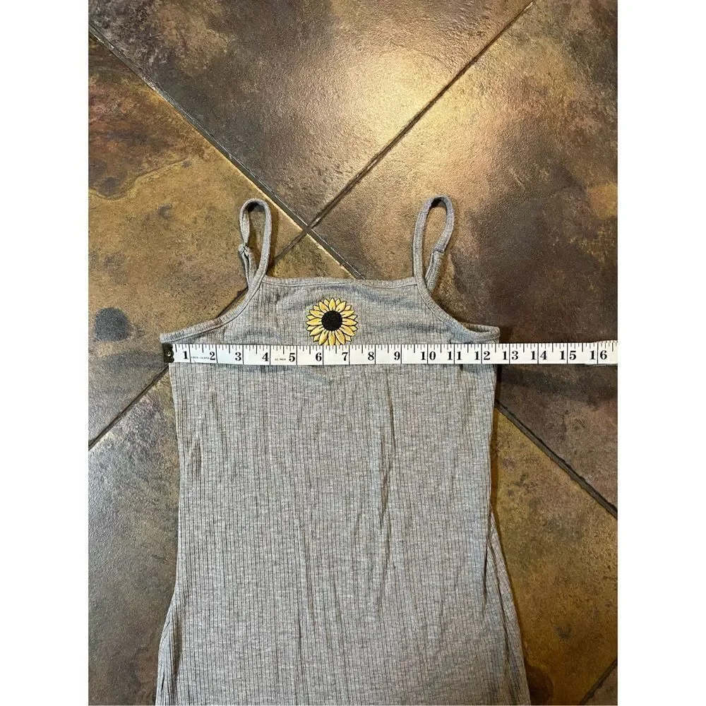 Olivia Kay Girls Gray Sunflower Dress Size M (8)